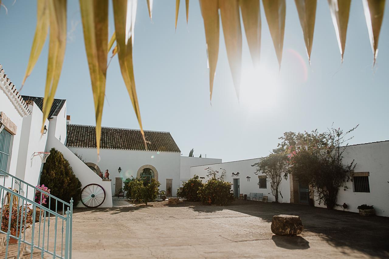 Cortijo Santa Clara Villa Carmona  Buitenkant foto