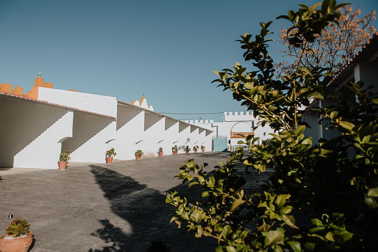 Cortijo Santa Clara Villa Carmona  Buitenkant foto