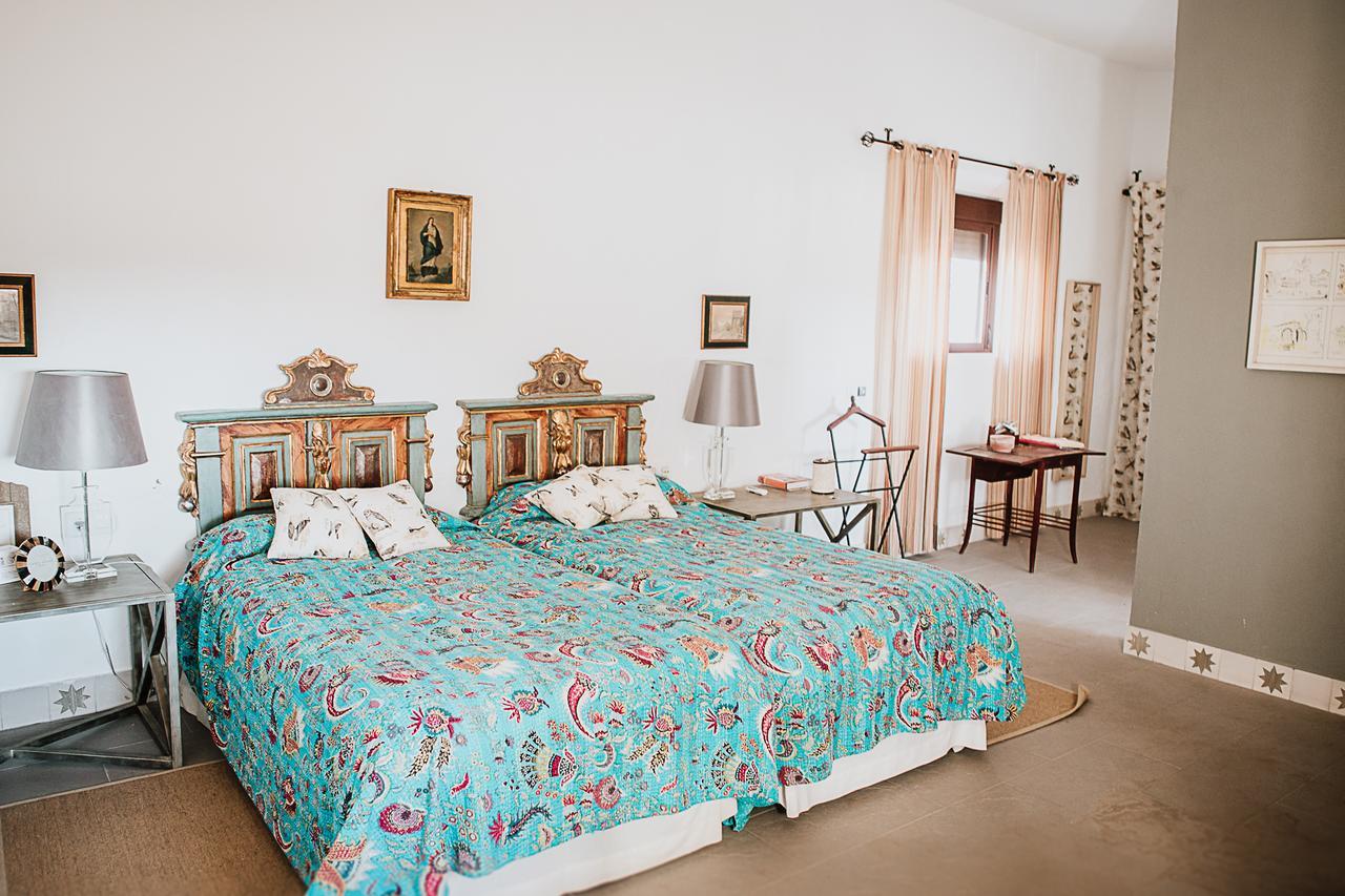 Cortijo Santa Clara Villa Carmona  Buitenkant foto