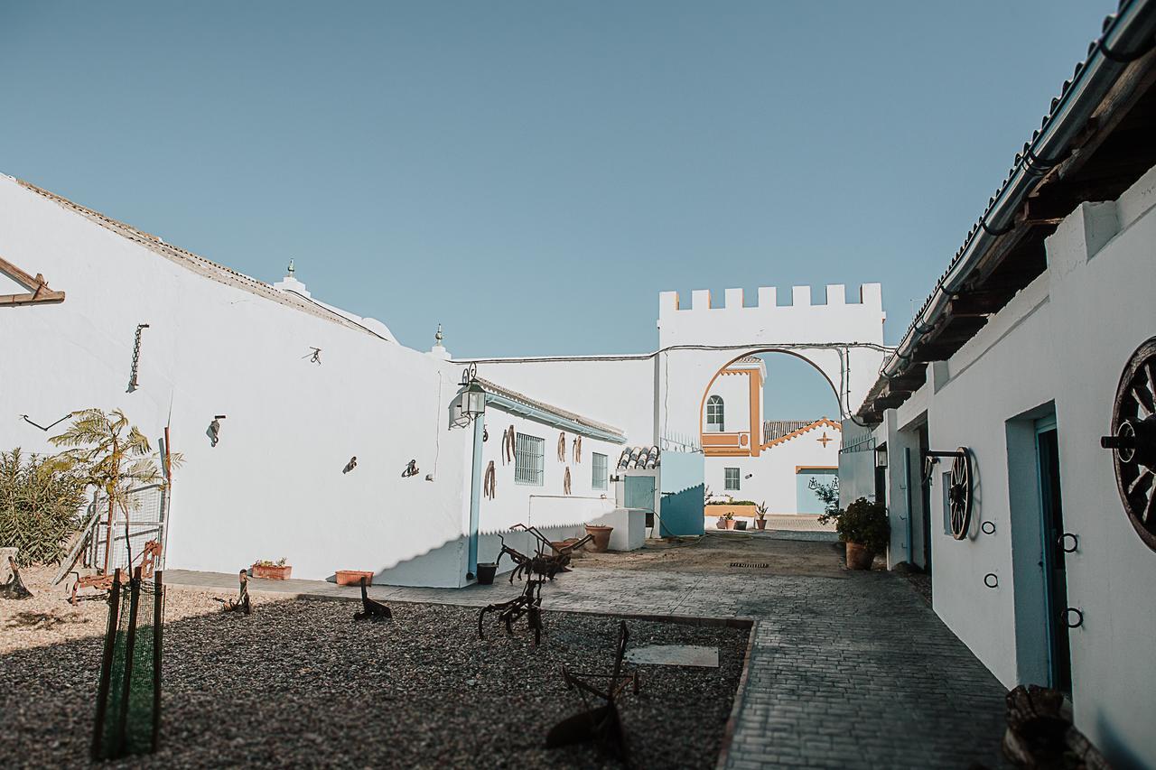 Cortijo Santa Clara Villa Carmona  Buitenkant foto