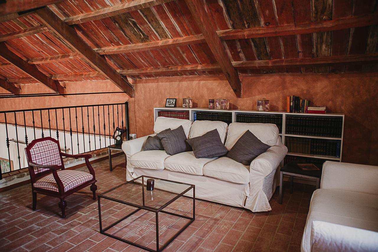 Cortijo Santa Clara Villa Carmona  Buitenkant foto